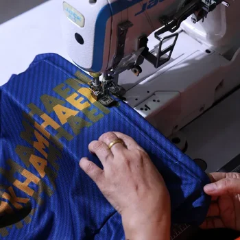 5 เทคนิคเลือกบริษัทรับผลิตเสื้อโปโลชั้นนำ ให้ได้งานคุณภาพและตรงเวลา